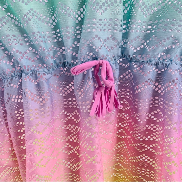 CHILDREN’S PLACE Rainbow Cover Up - Picture 4 of 7